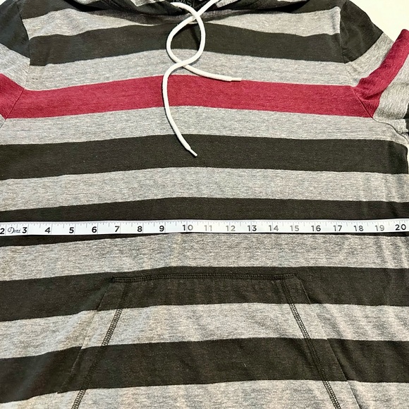 On the Byas Lightweight Hoodie | Gray/Black Striped | Size L | Excellent - Picture 3 of 5